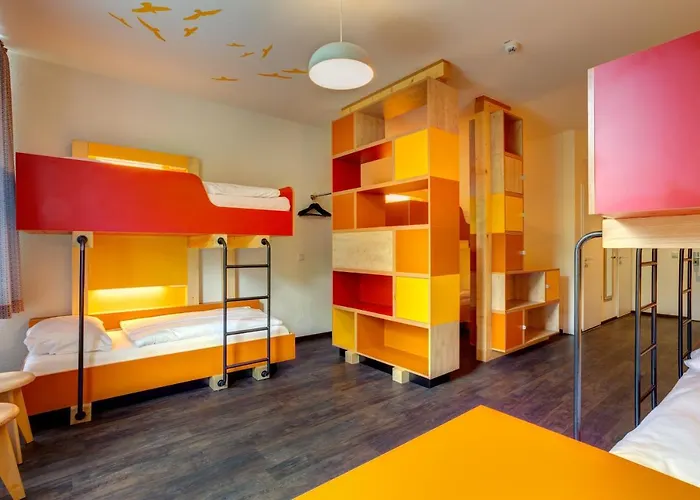 Meininger Center 3*