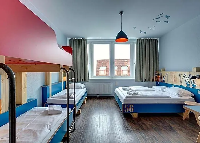 Meininger Center Hotel 3*