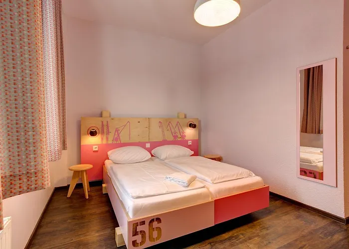 Meininger Center Hotel 3*
